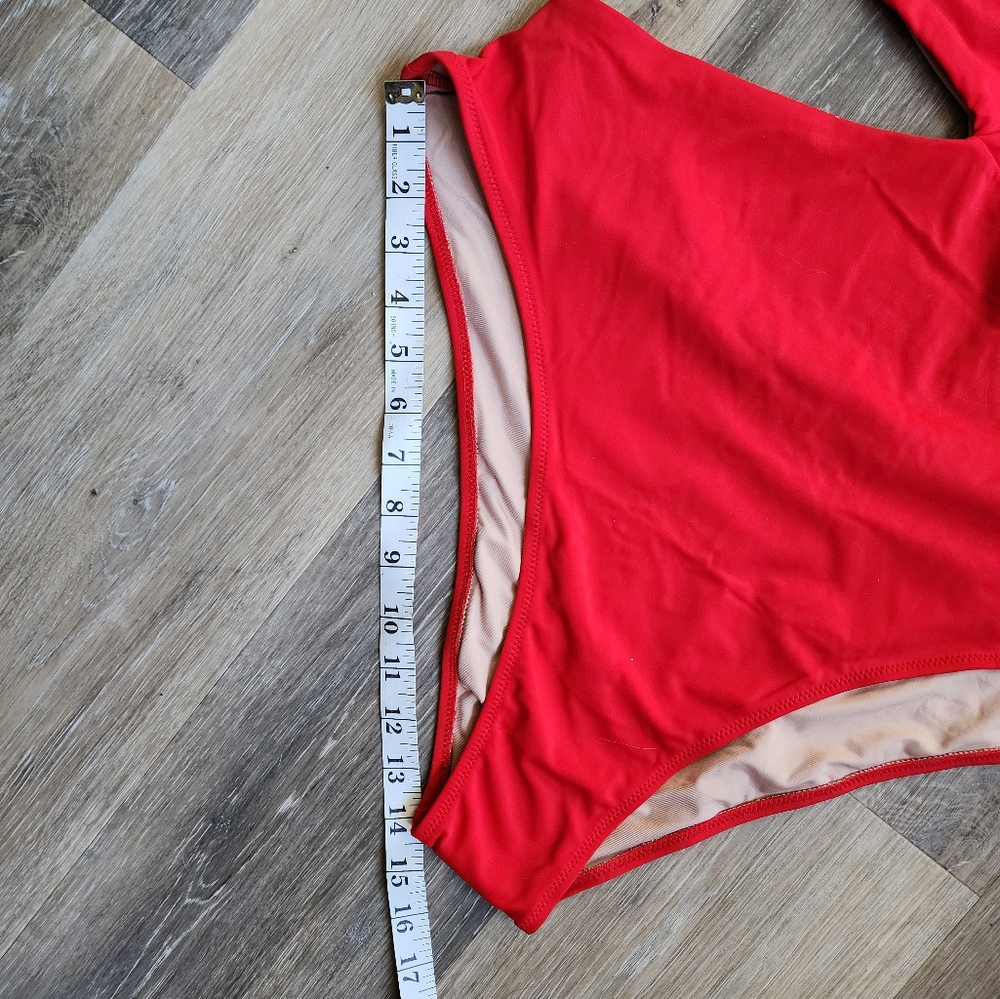 NWT SHADE AND SHORE ONE PIECE SWIMSUIT - Picture 9 of 16